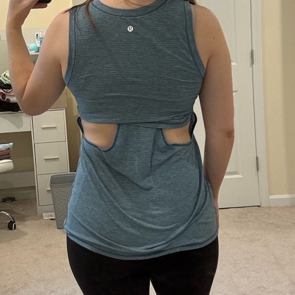 LULULEMON Tank - Picture 5 of 5